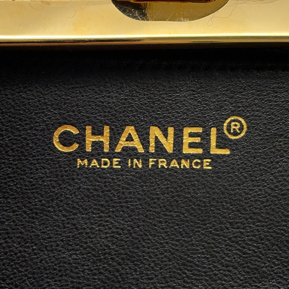 CHANEL Black Logo Clutch Bag - Picture 10 of 11